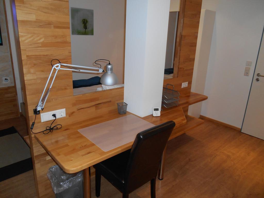 Warum Ins Hotel Neckarsulm Exterior photo